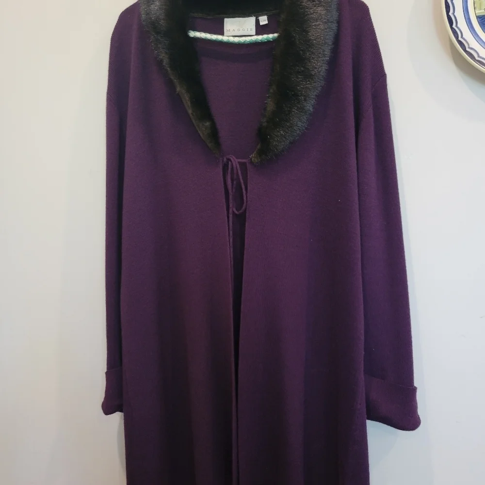 Womans Maggie Fine Knit Stylish Long Sweater Coat Faux Fur Collar L - Picture 2 of 11